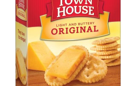 Save $1.00 off (2) Keebler Town House Crackers Coupon