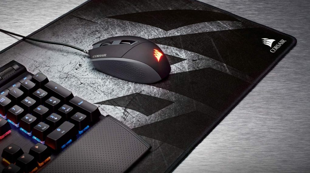 Corsair-MM300-Extended-Gaming-Mouse-Pad