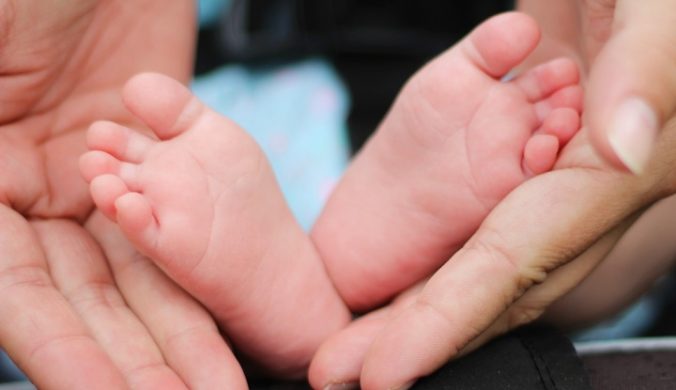 hand-feet-leg-finger-foot-sole-66273-pxhere.com_