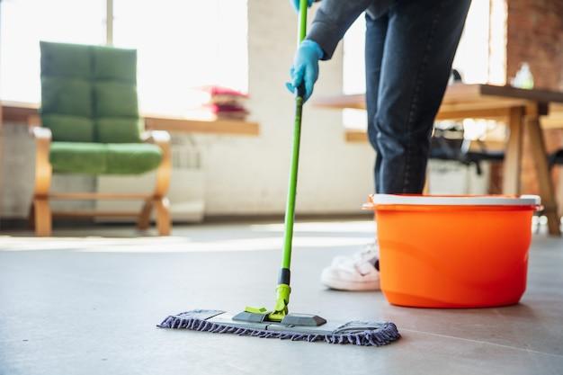 When Cleaning the House, Use a Spray Mop