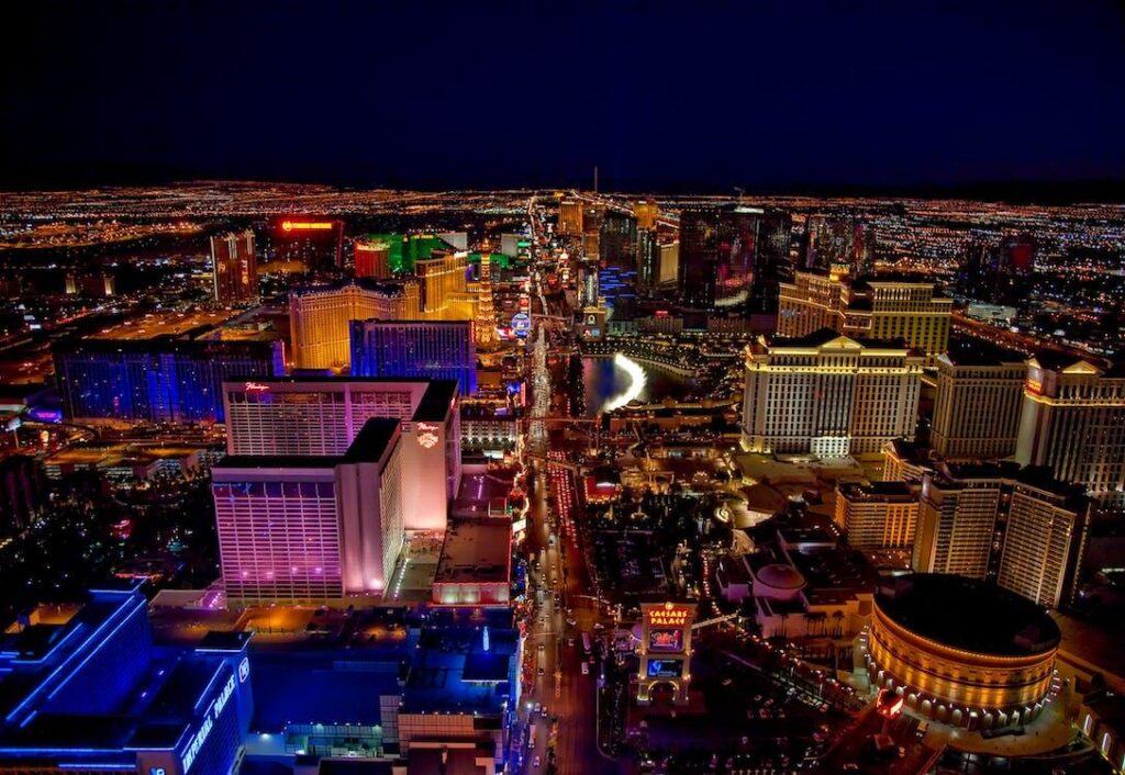 best times to go to las vegas